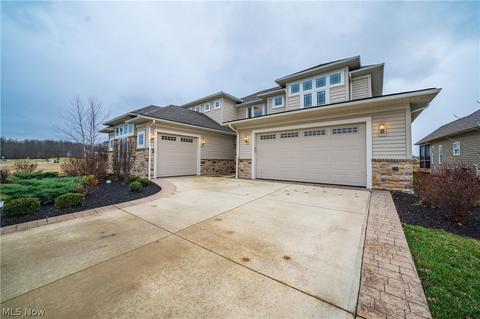 33475 Lyons Gate Run, Avon, OH 44011 photo 2