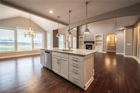 33475 Lyons Gate Run, Avon, OH 44011 photo 10