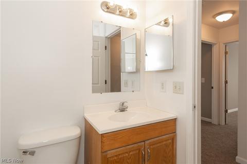 577 Thayer St, Akron, OH 44310 photo 17