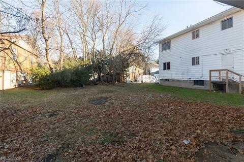 577 Thayer St, Akron, OH 44310 photo 28