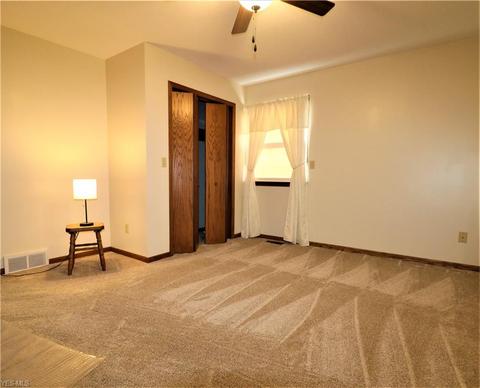 9 Prospect St, Monroeville, OH 44847 photo 7