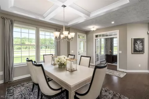 2253 Pendleton Ct, Avon, OH 44011 photo 4