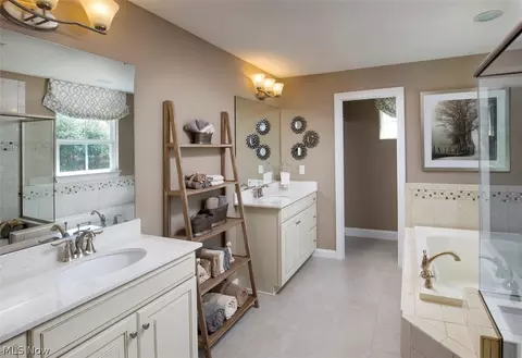 2253 Pendleton Ct, Avon, OH 44011 photo 8