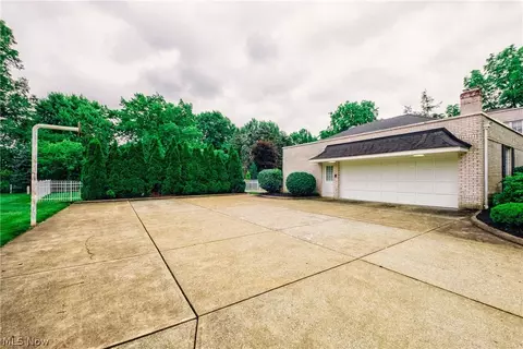 1720 Dunbarton Ave NW, Canton, OH 44708 photo 33
