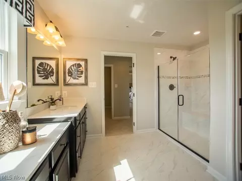 2352 Pendleton Ct, Avon, OH 44011 photo 11