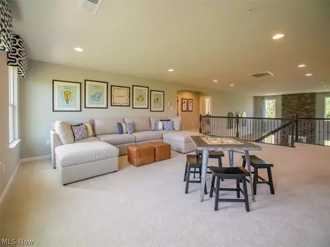 2352 Pendleton Ct, Avon, OH 44011 photo 6