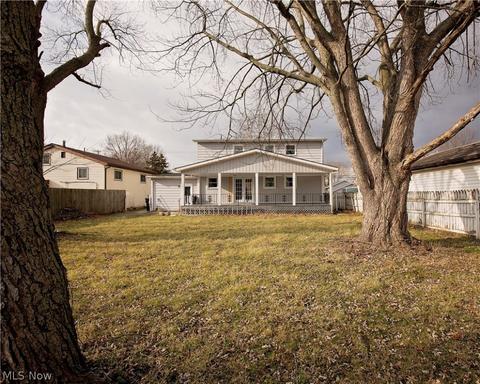753 Abbe Rd N, Elyria, OH 44035 photo 4