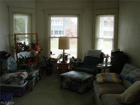 160 Harvard Ave, Elyria, OH 44035 photo 2