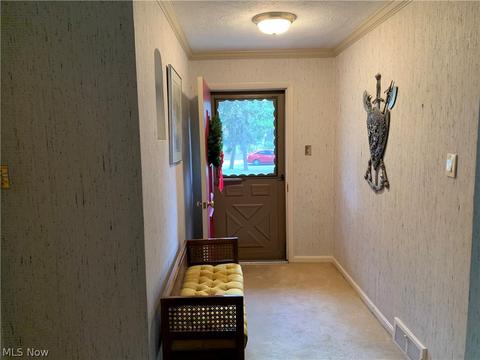 36370 Aurora Rd, Solon, OH 44139 photo 3