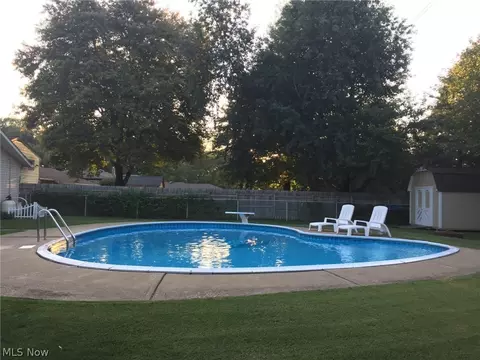167 Nottingham Dr, Elyria, OH 44035 photo 33