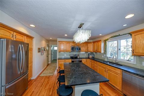 205 Chadwick Dr, Aurora, OH 44202 photo 13