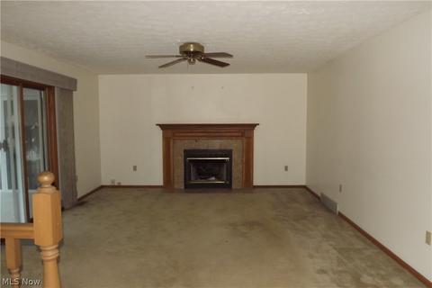 6445 State Rd, Parma, OH 44134 photo 4