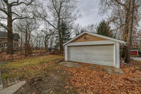 298 Julien Ave, Akron, OH 44310 photo 29