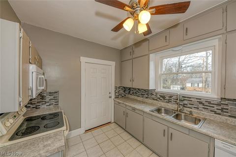 298 Julien Ave, Akron, OH 44310 photo 5