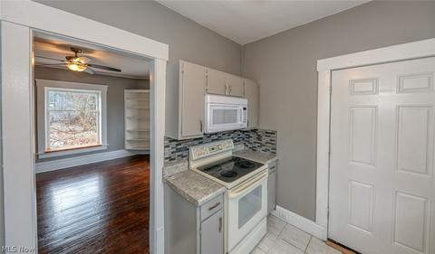298 Julien Ave, Akron, OH 44310 photo 7
