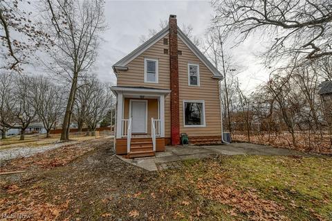 298 Julien Ave, Akron, OH 44310 photo 27