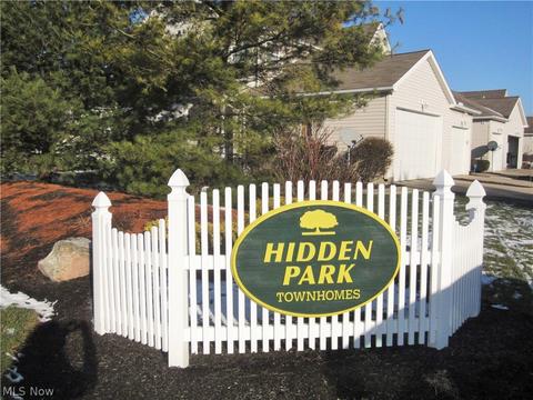 114 Meander Ln, Elyria, OH 44035 photo 2