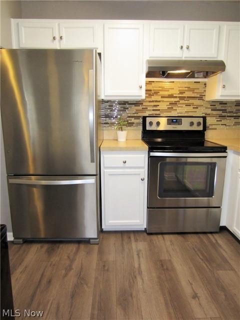 114 Meander Ln, Elyria, OH 44035 photo 8