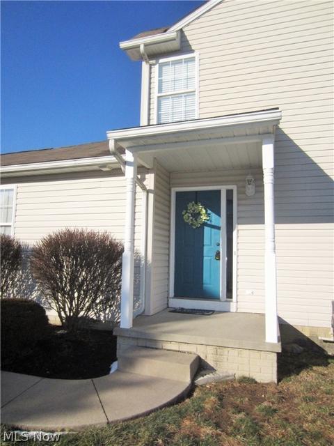 114 Meander Ln, Elyria, OH 44035 photo 3