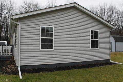 2124 Harrison Ave, Lorain, OH 44055 photo 3