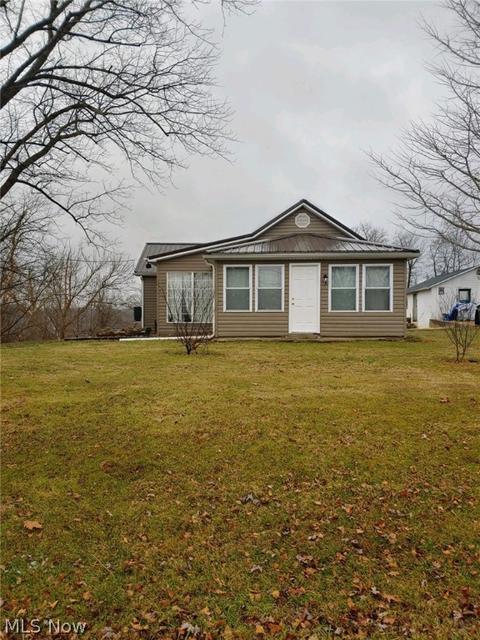 718 Clark St, Philo, OH 43771 photo 1