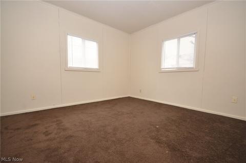 887 Kickapoo Ave, Akron, OH 44305 photo 14