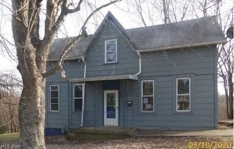 331 Washington St, Barnesville, OH 43713 photo 1