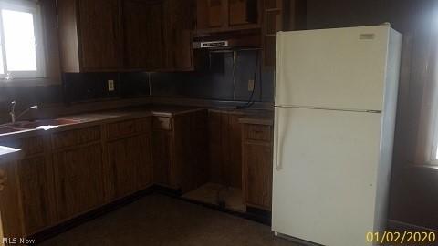 331 Washington St, Barnesville, OH 43713 photo 3