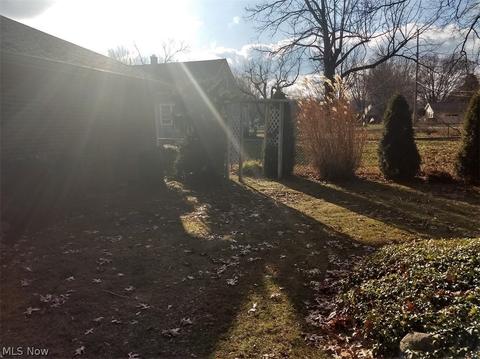 1211 Westminister Ave, Saybrook, OH 44004 photo 25