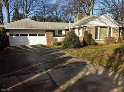 1211 Westminister Ave, Saybrook, OH 44004 photo 2