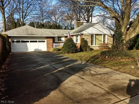 1211 Westminister Ave, Saybrook, OH 44004 photo 1