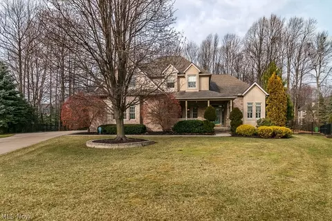 9337 Ivan Pl, Mentor, OH 44060 photo 1