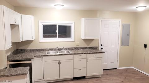 1505 Eleanor Dr, Ashtabula, OH 44004 photo 6