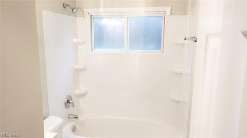 1505 Eleanor Dr, Ashtabula, OH 44004 photo 9
