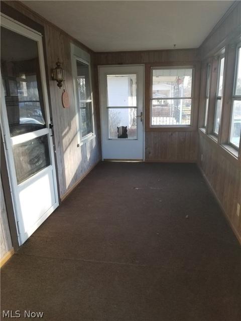691 Ranney St, Akron, OH 44310 photo 9
