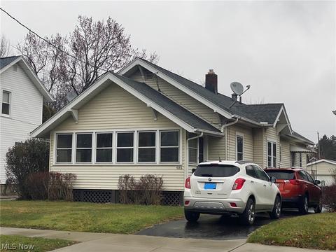 691 Ranney St, Akron, OH 44310 photo 1