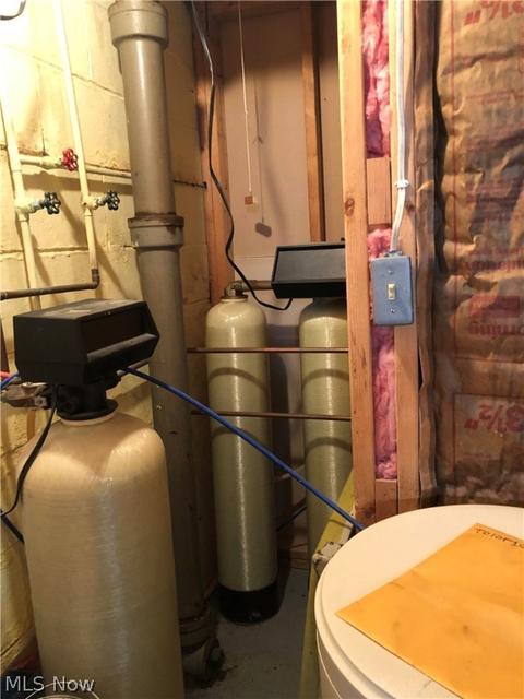 704 E Shafer Ave, Dover, OH 44622 photo 9