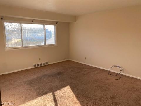 15775 Rademaker Blvd, Brook Park, OH 44142 photo 2