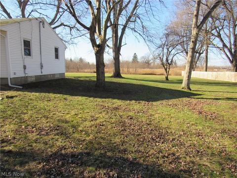 3341 Ridgewood Ave, Ashtabula, OH 44004 photo 4