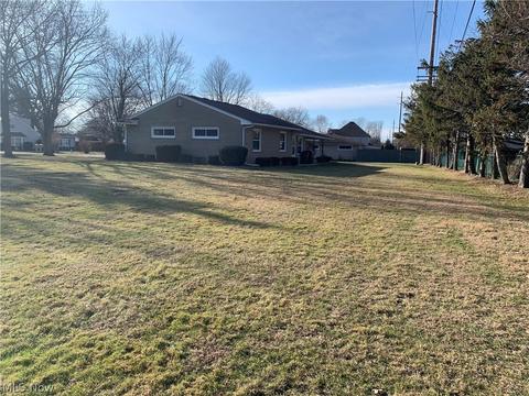 101 Nottingham Dr, Elyria, OH 44035 photo 33