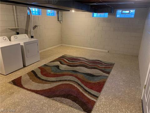 101 Nottingham Dr, Elyria, OH 44035 photo 23
