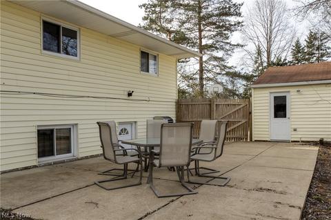 282 Berwin Pl, Munroe Falls, OH 44262 photo 33