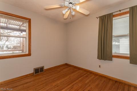 24660 Devoe Ave, Euclid, OH 44123 photo 12