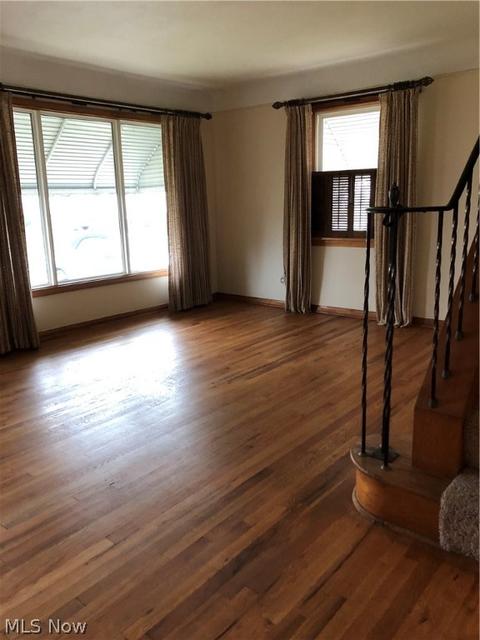 24660 Devoe Ave, Euclid, OH 44123 photo 9