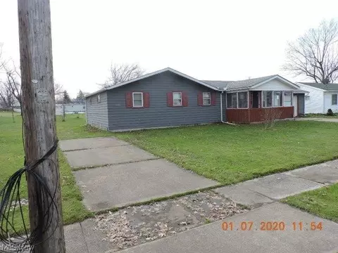 2100 E 31st St, Ashtabula, OH 44004 photo 4
