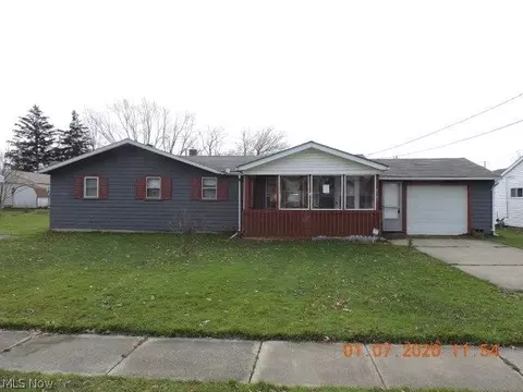 2100 E 31st St, Ashtabula, OH 44004 photo 1