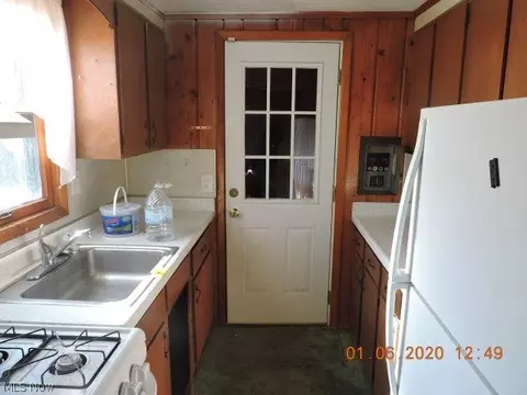 2100 E 31st St, Ashtabula, OH 44004 photo 6