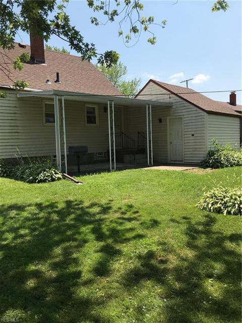 3115 Wilson Ave, Ashtabula, OH 44004 photo 3