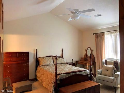 221 Pinehurst Dr, Dover, OH 44622 photo 14