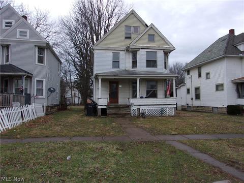 319 12th St, Elyria, OH 44035 photo 1